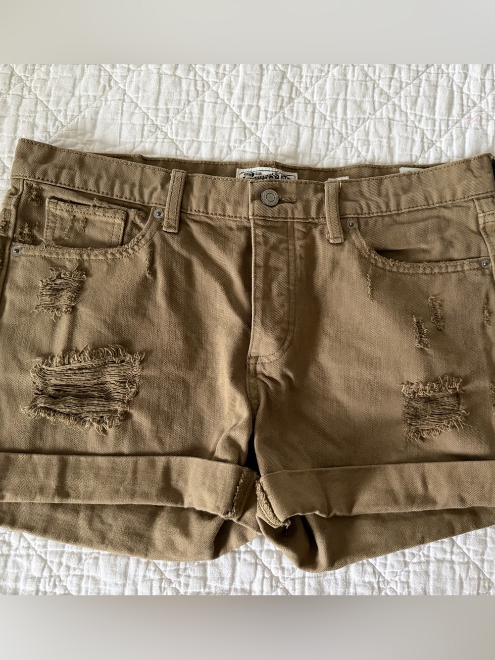 Lucky Brand boyfriend short rolled hem, excellent condition Sz. 8/29 Olive-brown